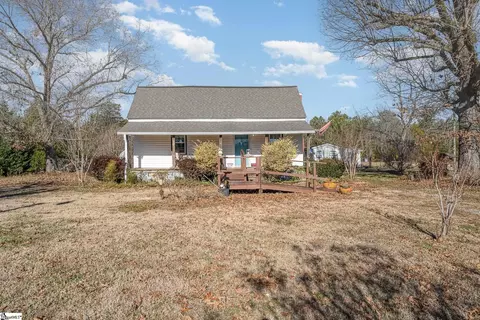 678 White Plains Rd, Gaffney, SC 29340