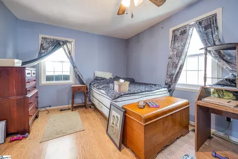 678 White Plains Rd, Gaffney, SC 29340 photo 9