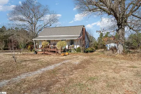 678 White Plains Rd, Gaffney, SC 29340 photo 2