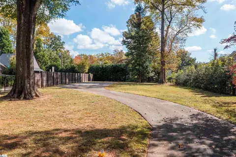 1724 N Main St # C, Greenville, SC 29609