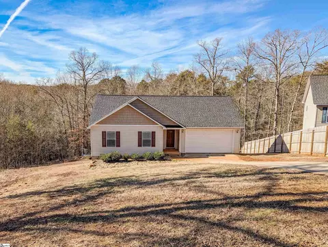 126 Robin Ridge Cir, Piedmont, SC 29673