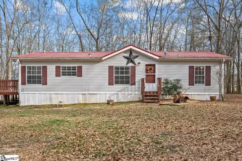 539 Wynfield Ct, Gray Court, SC 29645