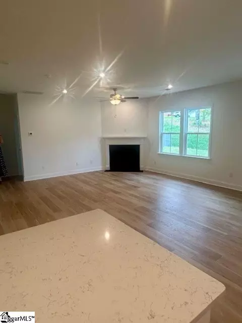 104 Indigo Cir, Easley, SC 29642 photo 5