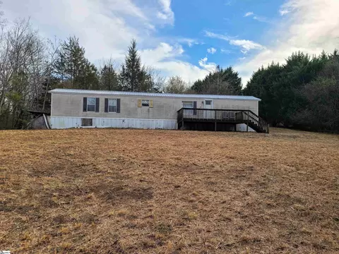 140 Coyote Rdg, Six Mile, SC 29682