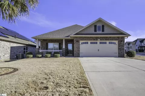 262 Scottish Ave, Simpsonville, SC 29680