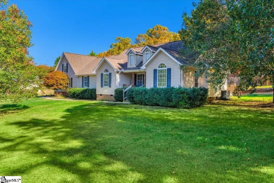 3932 Dacusville Hwy, Easley, SC 29640 35 Photos Movoto