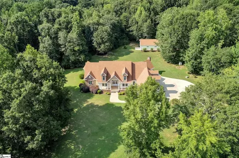 20 Green Hill Dr, Simpsonville, SC 29681