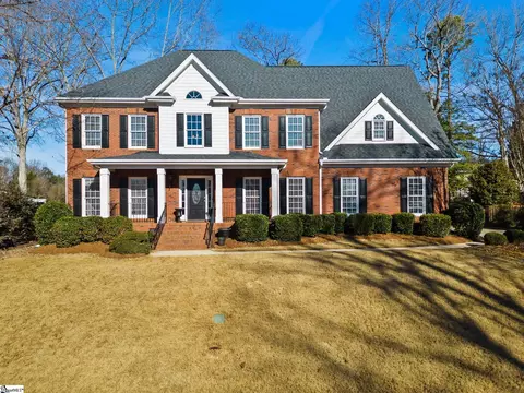214 Winter Brook Ln, Simpsonville, SC 29681