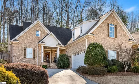 26 Calmar Ct, Greenville, SC 29617