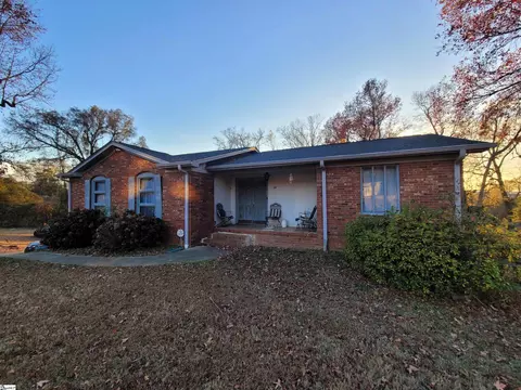 200 Worley Rd, Greenville, SC 29609
