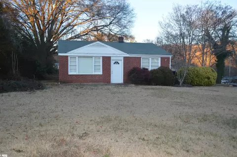 1902 Old Parker Rd, Greenville, SC 29609