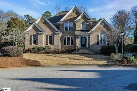 213 Ashworth Ln, Greer, SC 29650
