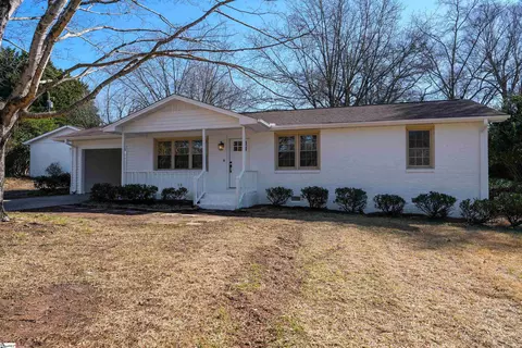 5 Ogden Dr, Greenville, SC 29617