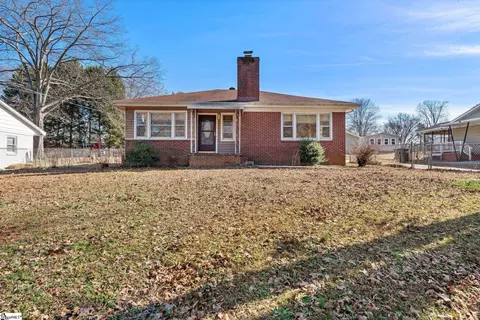 110 Alice Ave, Simpsonville, SC 29681