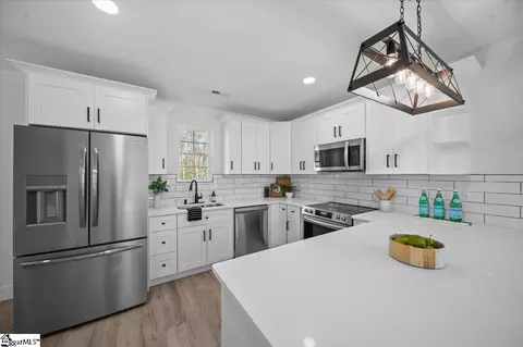 Kitchen - 103 Clayton St, Greer, SC 29650 photo 2 of 3