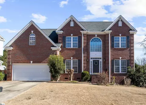 27 Willow Oak Ct, Simpsonville, SC 29681