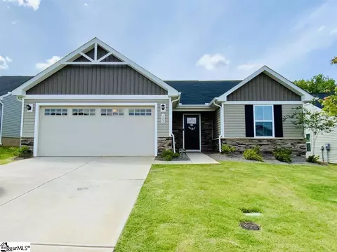 102 Bending Branch Rd, Greenville, SC 29605