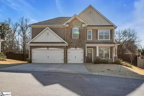 802 Abacos Ct, Greer, SC 29650