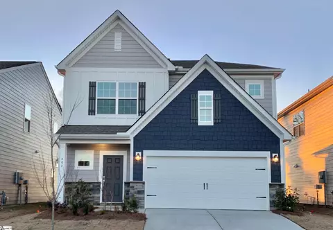 404 Corsac Ct, Fountain Inn, SC 29644