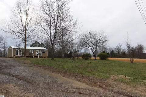 175 Duncan Rd, Six Mile, SC 29682