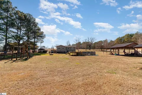 Exterior - 325 Berry Rd, Pelzer, SC 29669 photo 8 of 17