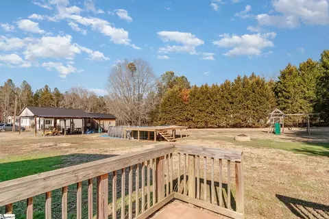 Exterior - 325 Berry Rd, Pelzer, SC 29669 photo 14 of 17