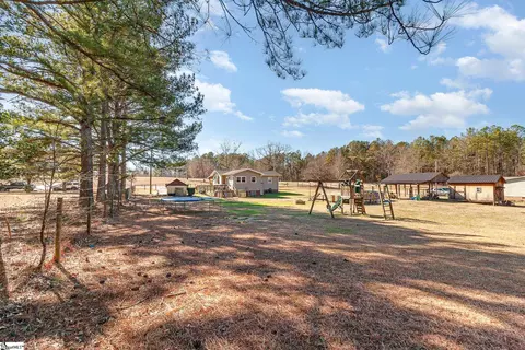 Exterior - 325 Berry Rd, Pelzer, SC 29669 photo 10 of 17