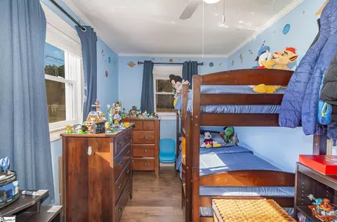 Bedroom - 325 Berry Rd, Pelzer, SC 29669 photo 2 of 4