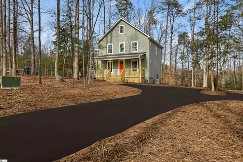 39 Caroline Dr, Taylors, SC 29687