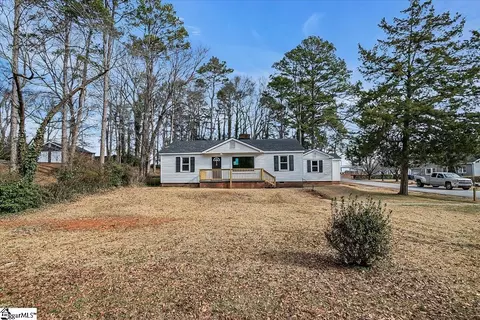 115 Lansdale Dr, Spartanburg, SC 29306