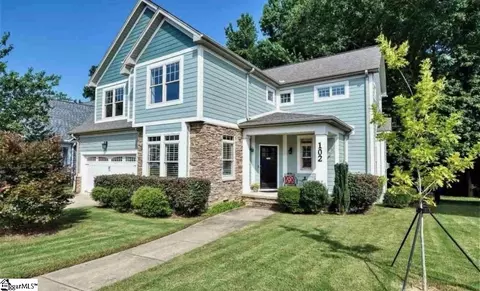 102 Martele Ct, Simpsonville, SC 29680