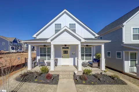 203 Townsend Ave, Greer, SC 29651