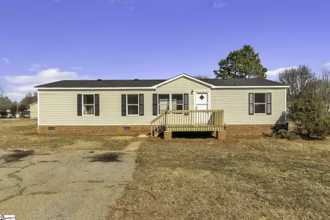 1 Natick Dr, Piedmont, SC 29673