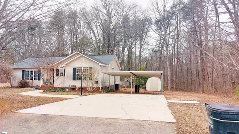 131 Jubilee Church Rd, Taylors, SC 29687