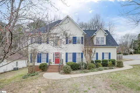 100 Planterswood Ct, Greenville, SC 29615