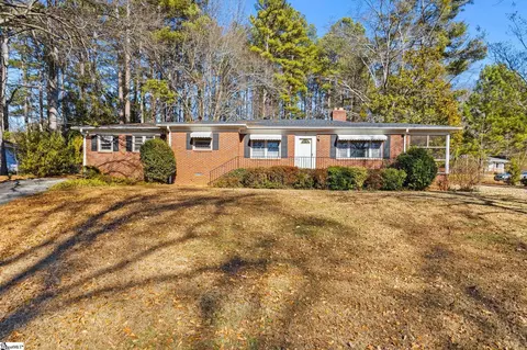 5 Berryhill Rd, Greenville, SC 29615