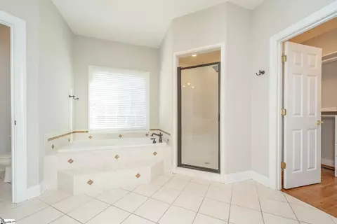 Bath - 4607 Old Easley Bridge Rd, Easley, SC 29642 photo 2 of 5