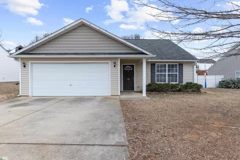 574 Duncan Station Dr, Duncan, SC 29334