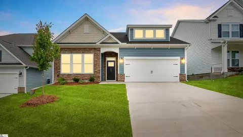 182 Layken Ln, Woodruff, SC 29388