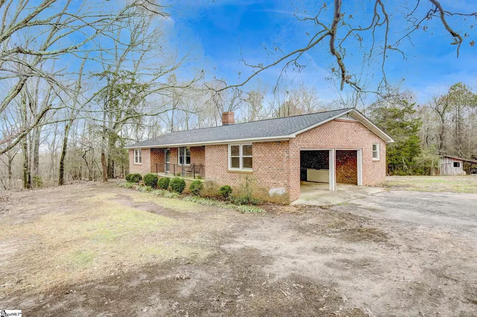 Exterior - 4964 Highway 49, Laurens, SC 29360 photo 2 of 7