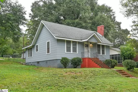528 Grove Rd, Greenville, SC 29605