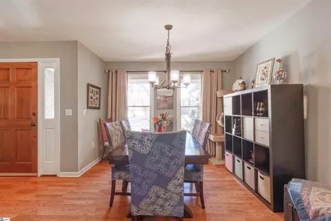 Dining - 309 Middleton Ct, Moore, SC 29369 photo 1 of 2