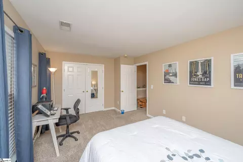 Bedroom - 174 Spring Crossing Cir, Greer, SC 29650 photo 6 of 7