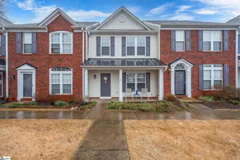 174 Spring Crossing Cir, Greer, SC 29650