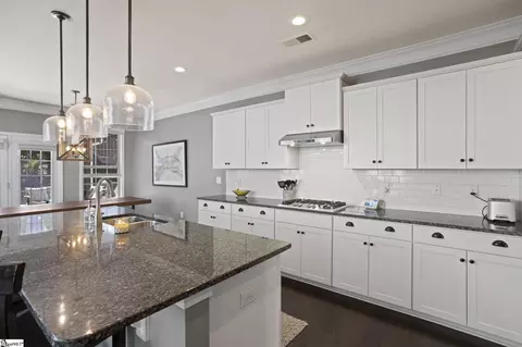 Kitchen - 207 Granito Dr, Greer, SC 29650 photo 3 of 4