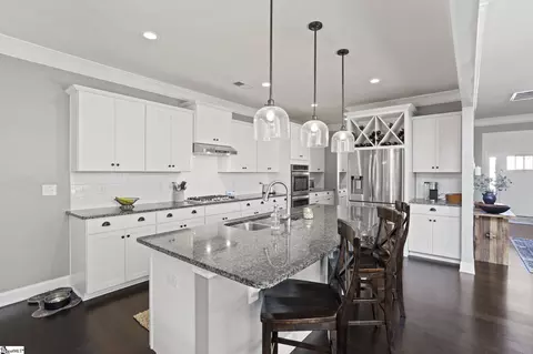 Kitchen - 207 Granito Dr, Greer, SC 29650 photo 1 of 4