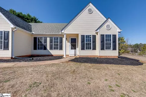 Exterior - 115 Ascot Dr, Easley, SC 29642 photo 2 of 10