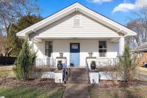 111 Perry Rd, Greenville, SC 29609