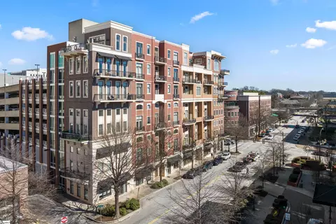 111 E Mcbee Ave UNIT 202, Greenville, SC 29601