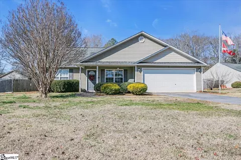 5 Patriots Pride Ct, Simpsonville, SC 29680